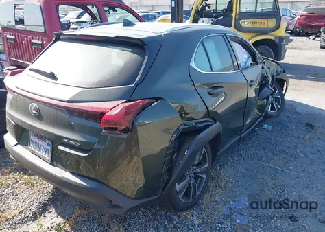 2024 Lexus Ux 250H z USA, uszkodzony, nr VIN JTHX6JBH7R2166165